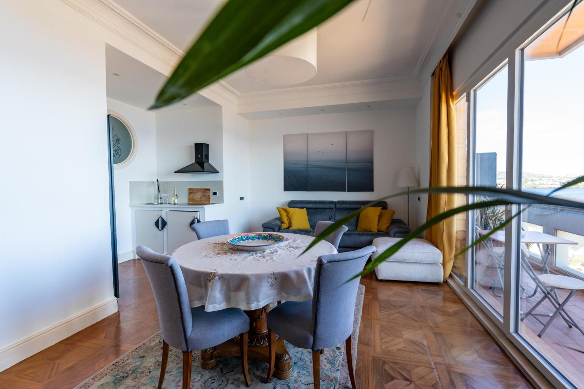 Perla Marina Sea View Apartment カターニア エクステリア 写真