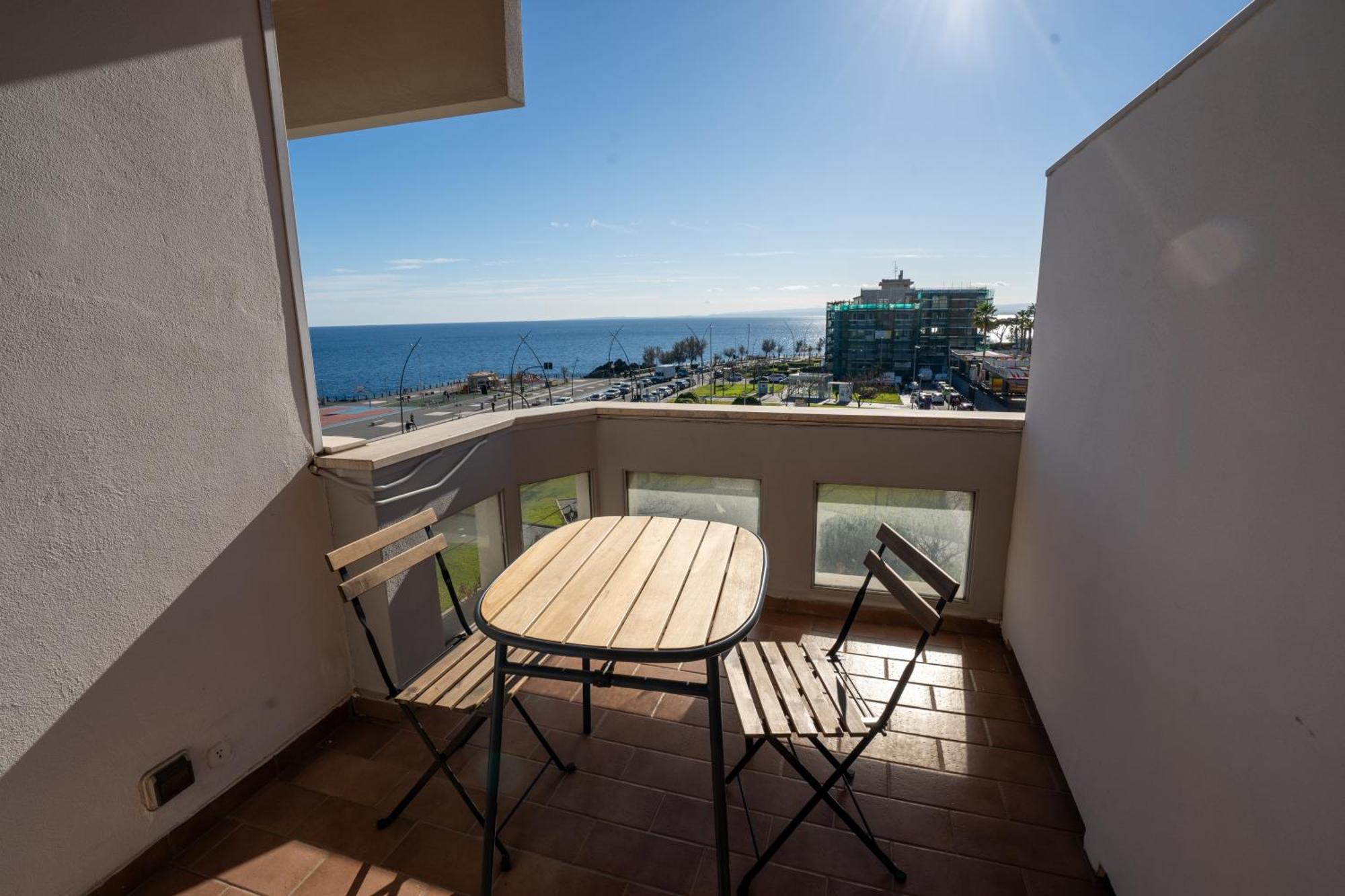 Perla Marina Sea View Apartment カターニア エクステリア 写真