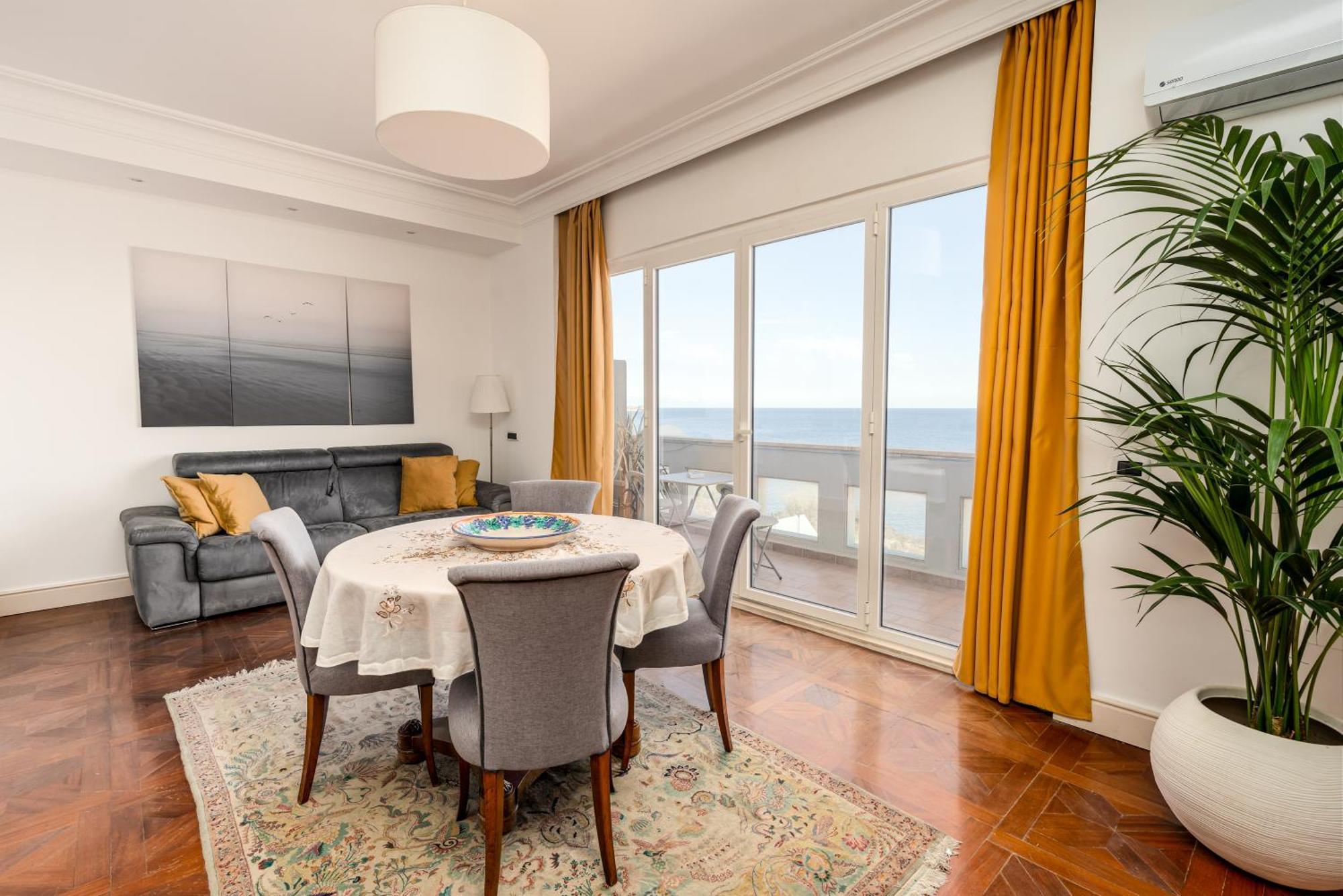 Perla Marina Sea View Apartment カターニア エクステリア 写真